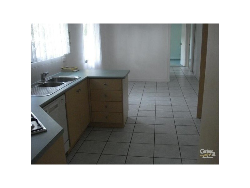 8 Spinnaker St, Tewantin QLD 4565