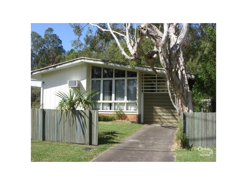 33 Tait St, Tewantin QLD 4565