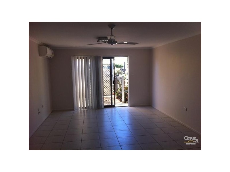 2/47 Baker Street, Emerald QLD 4720
