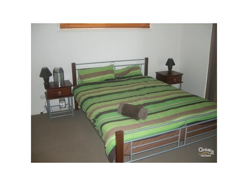 18 Mayfair Drive, Emerald QLD 4720