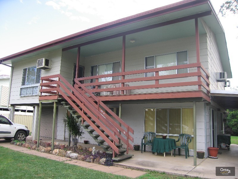 3 Hereford Place, Emerald QLD 4720