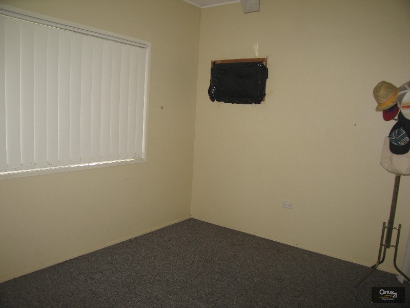 3 Hereford Place, Emerald QLD 4720