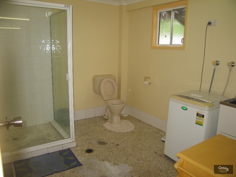 3 Hereford Place, Emerald QLD 4720