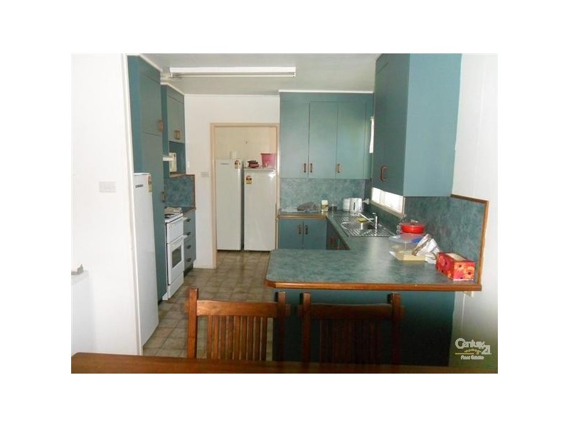 44 Littlefield Street, Blackwater QLD 4717