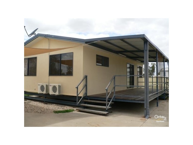 14b Vicki Close, Emerald QLD 4720