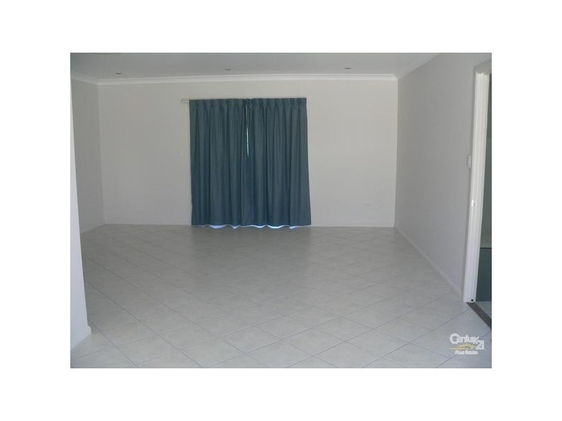 1/2 Burn Street, Capella QLD 4723