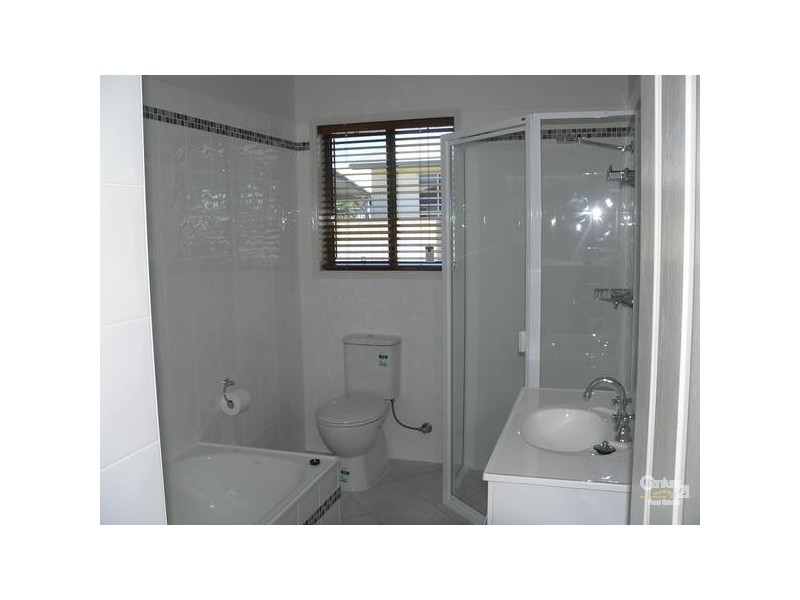 1/2 Burn Street, Capella QLD 4723