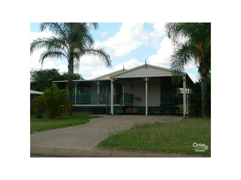 15 Gordon Street, Capella QLD 4723