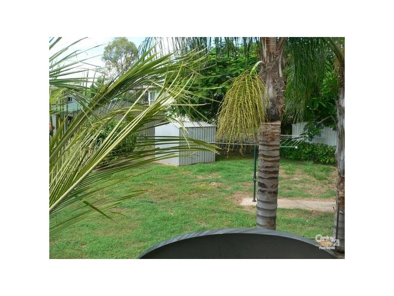 15 Gordon Street, Capella QLD 4723