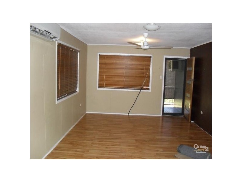 37 Bendee Cresent, Blackwater QLD 4717