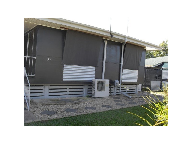 37 Bendee Cresent, Blackwater QLD 4717