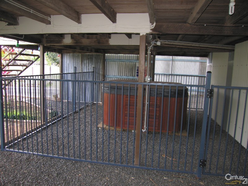 Bluff QLD 4702