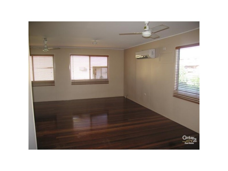 8 Lawless, Blackwater QLD 4717