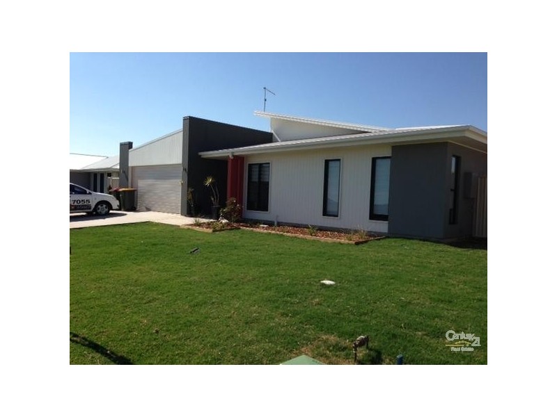 4 Kassidy Drive, Emerald QLD 4720