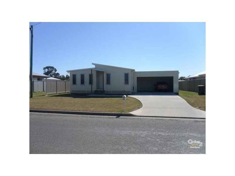 24 Manna Street, Blackwater QLD 4717