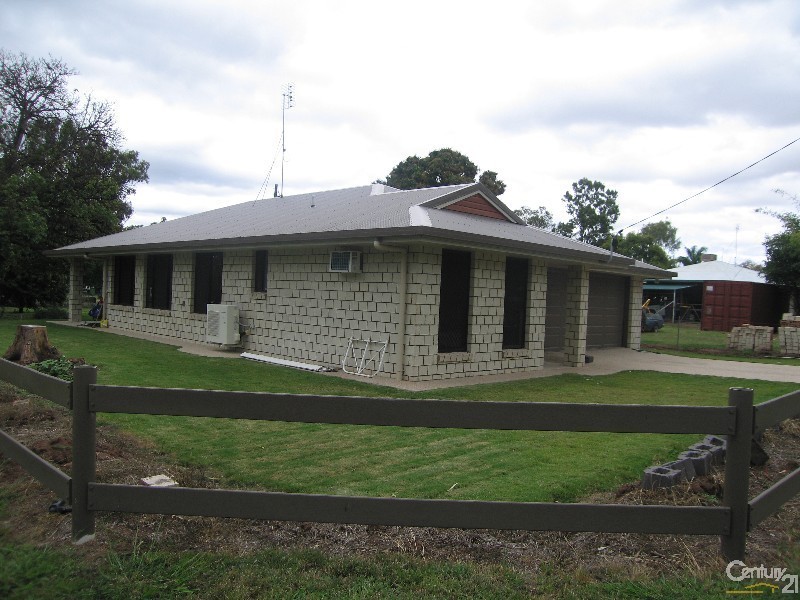 Bluff QLD 4702