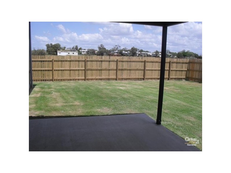 20 Deacon Drive, Blackwater QLD 4717