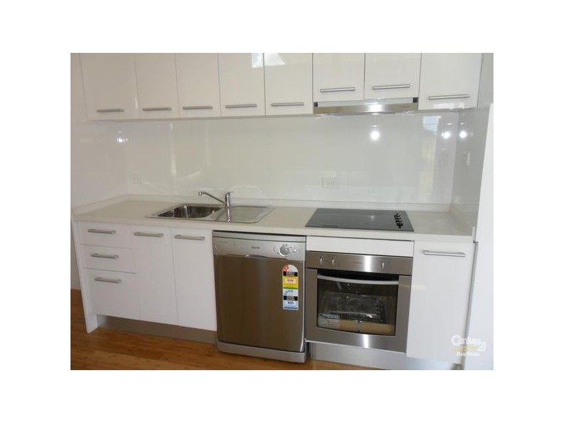 6 /51 Bremner Street, Blackwater QLD 4717