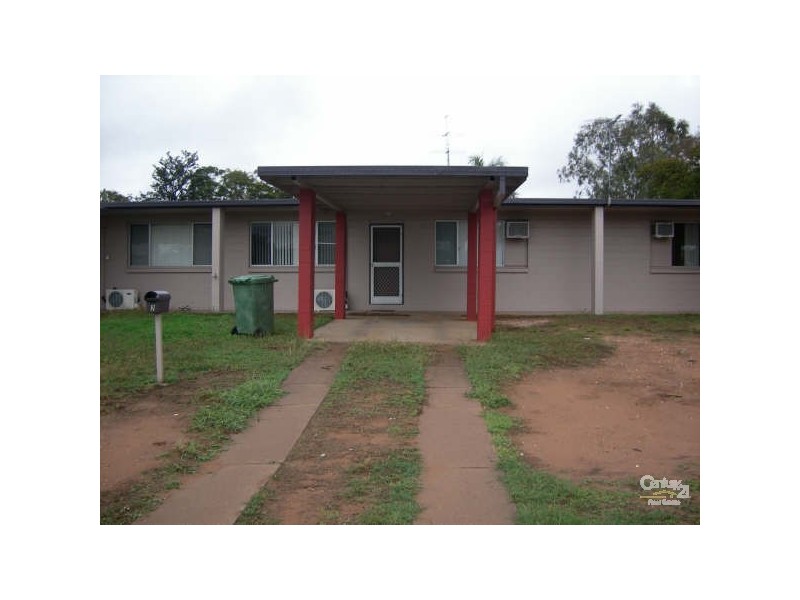 2/20 Quandong Street, Blackwater QLD 4717