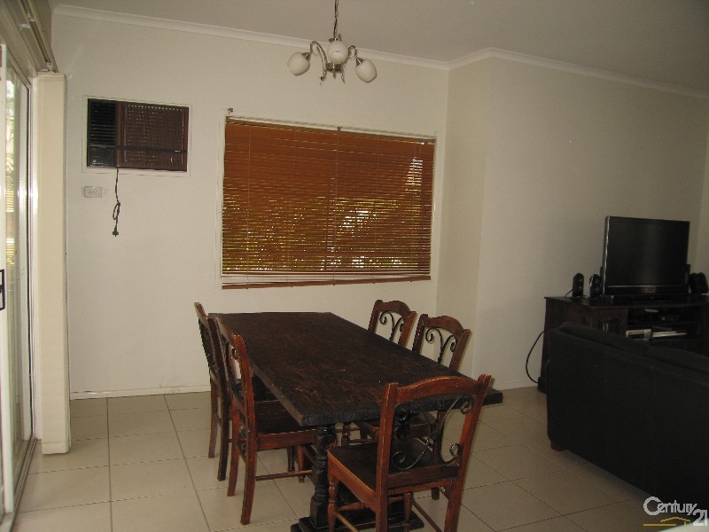 43 Campbell Street, Emerald QLD 4720