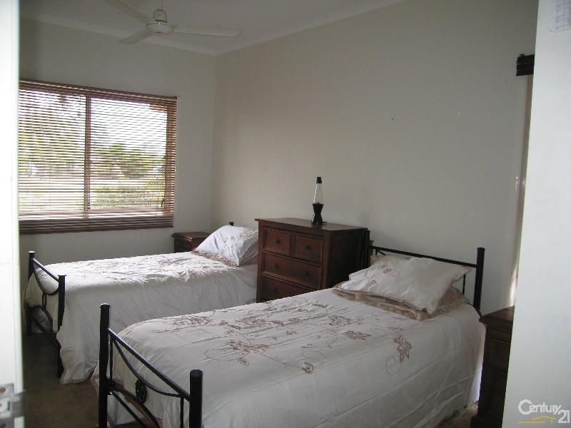 43 Campbell Street, Emerald QLD 4720