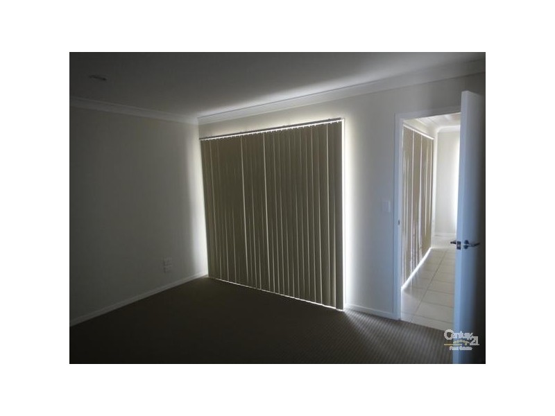 21 Burn Street, Capella QLD 4723