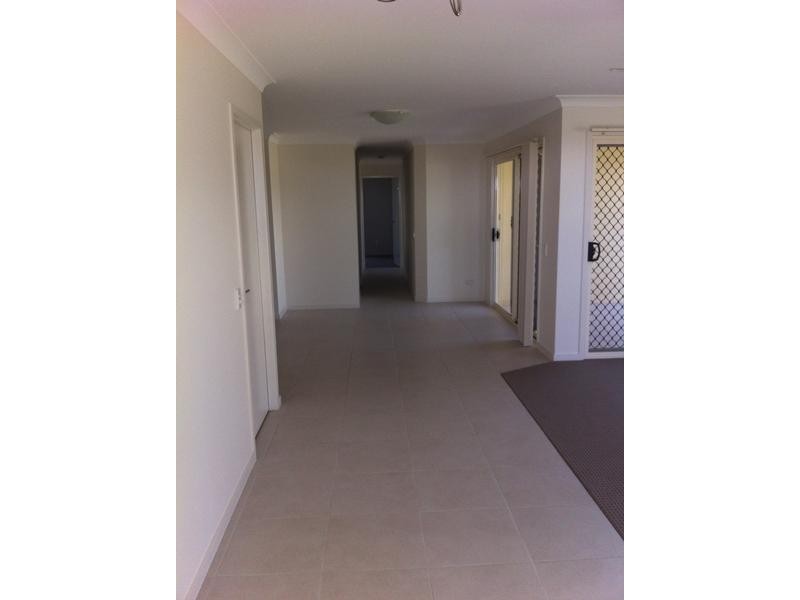 14 scotts peak drive, Capella QLD 4723