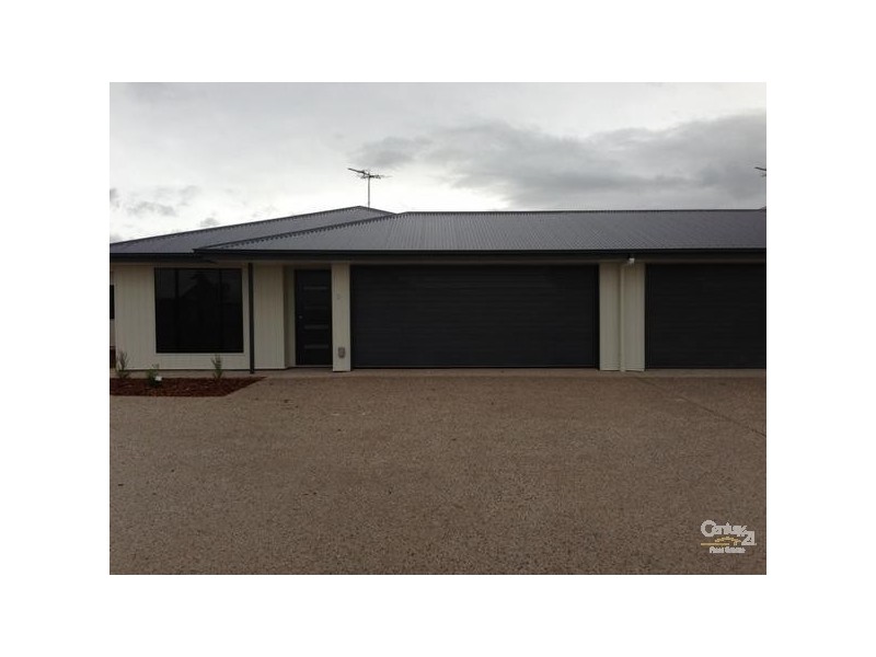 2/15 Singleton Street, Emerald QLD 4720