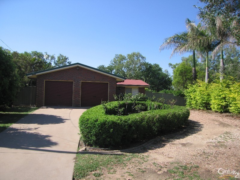 15 Egan Street, Emerald QLD 4720