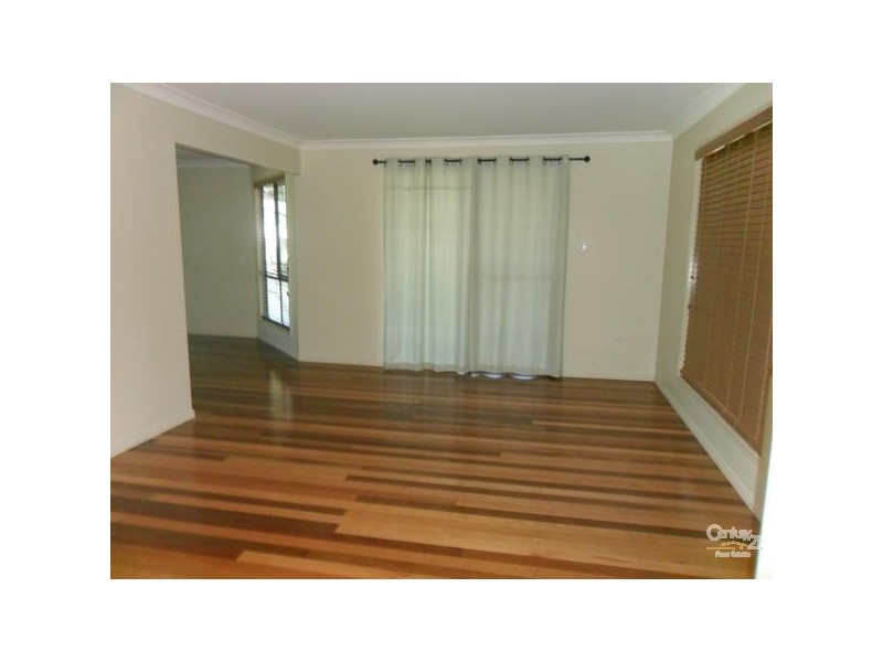 32 Pandanus Street, Blackwater QLD 4717