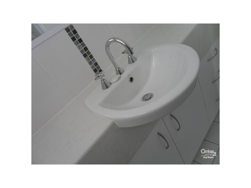 11B Columba Street, Blackwater QLD 4717