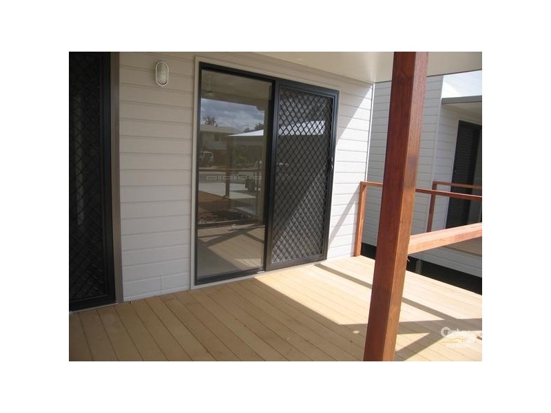 65b Stower Street, Blackwater QLD 4717