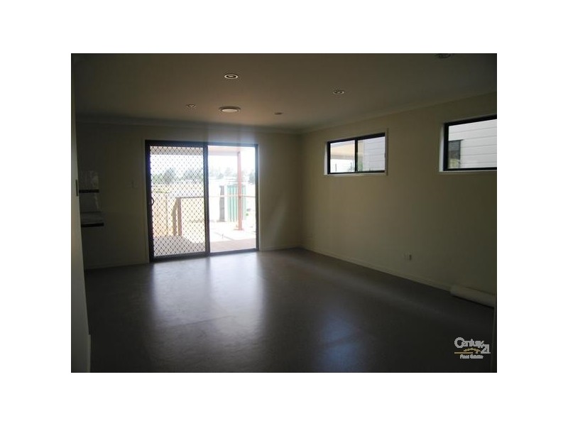 65b Stower Street, Blackwater QLD 4717