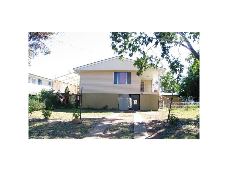 4 Fig Street, Blackwater QLD 4717