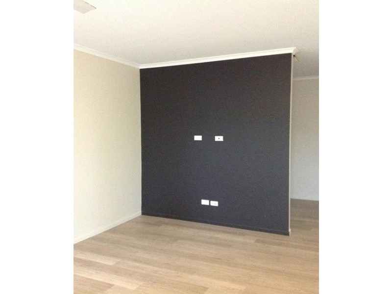 5 Ward Place, Emerald QLD 4720