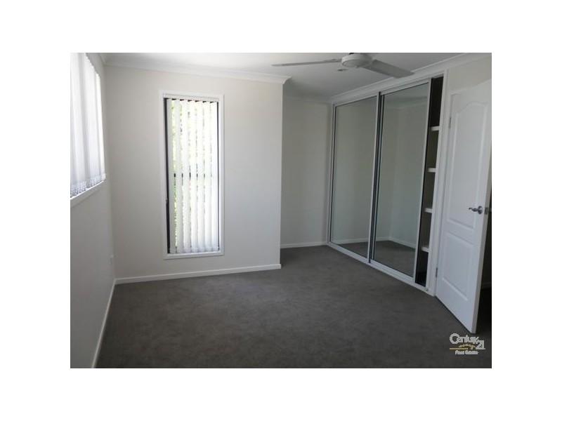 2/16 Bauman Way, Blackwater QLD 4717