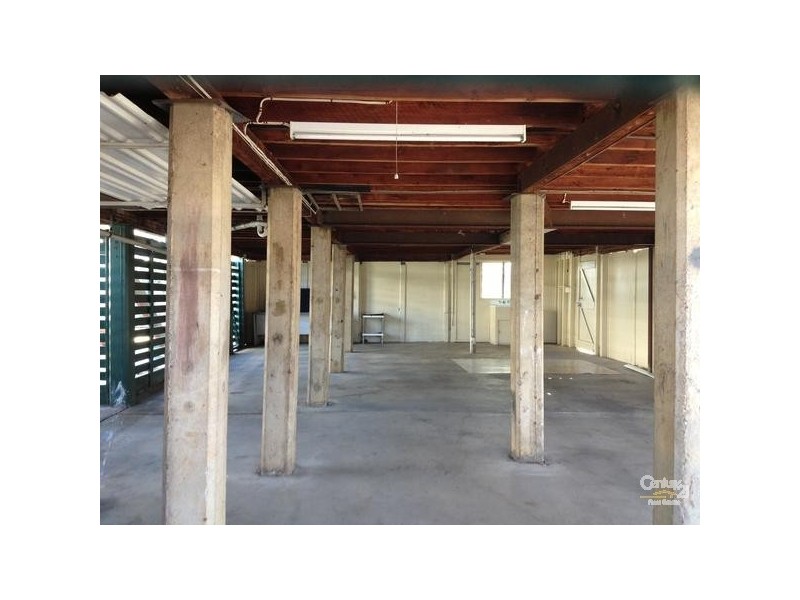 32 Fay Street, Blackwater QLD 4717