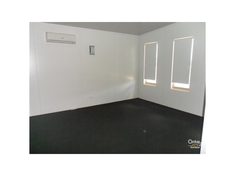 4 Deacon Street, Blackwater QLD 4717