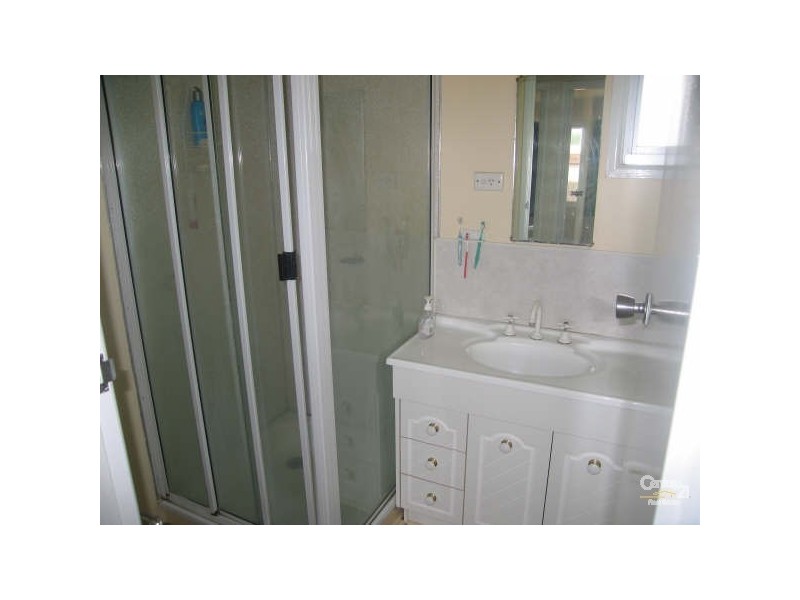 60 Stower Street, Blackwater QLD 4717