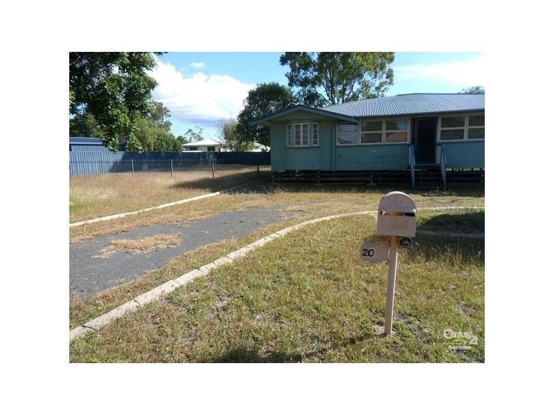 20-22 Sandalwood Street, Blackwater QLD 4717