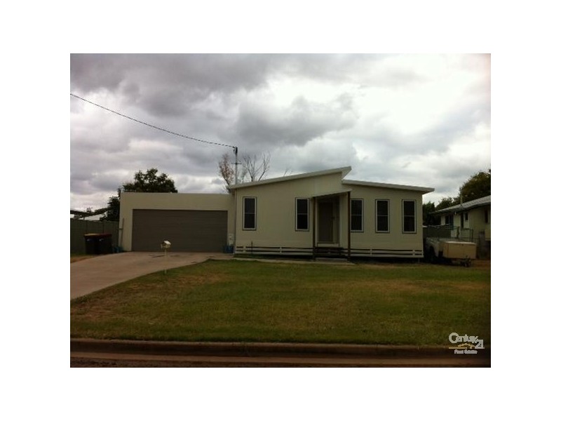 21 Oliffe Street, Blackwater QLD 4717