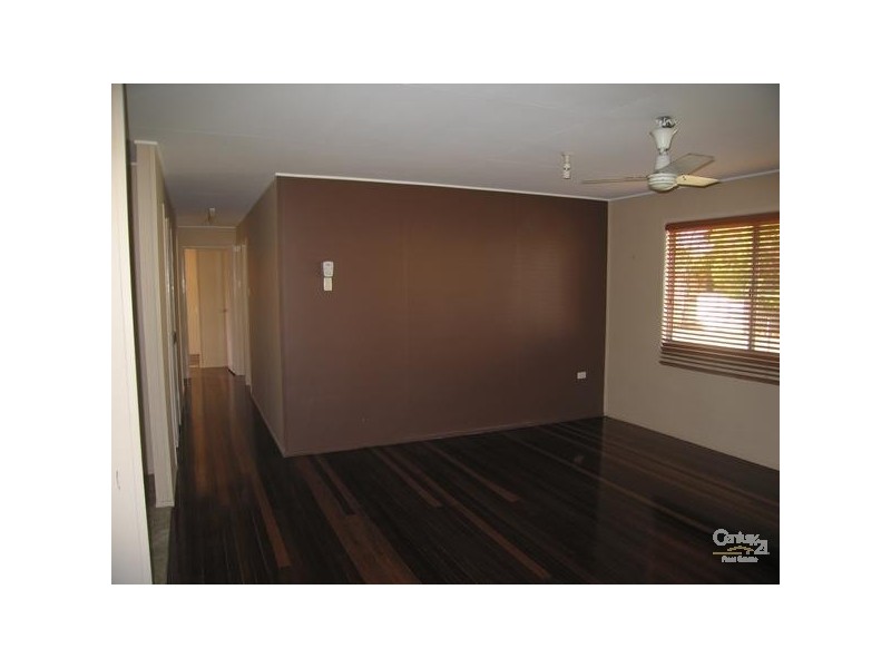 8 Lawless Street, Blackwater QLD 4717