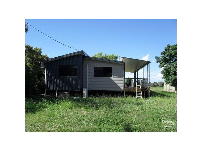 6 Cherry Street, Blackwater QLD 4717