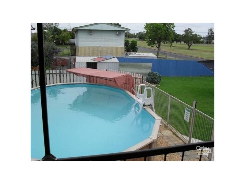 1 Blackbutt Street, Blackwater QLD 4717