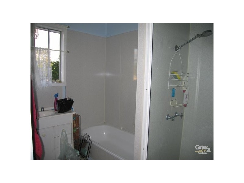 17 Quandong Street, Blackwater QLD 4717