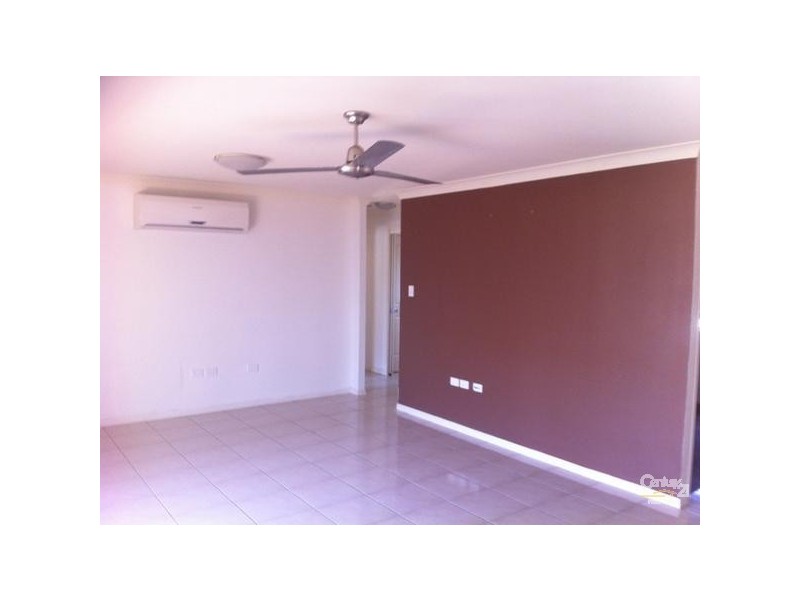 21b Gray Street, Emerald QLD 4720