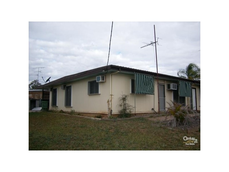 2/65 Littlefield Street, Blackwater QLD 4717