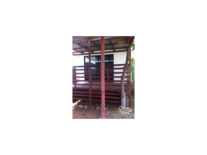 6 Ballard, Comet QLD 4702