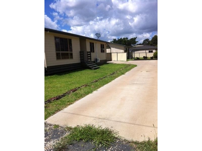 4b Burn Street, Capella QLD 4723