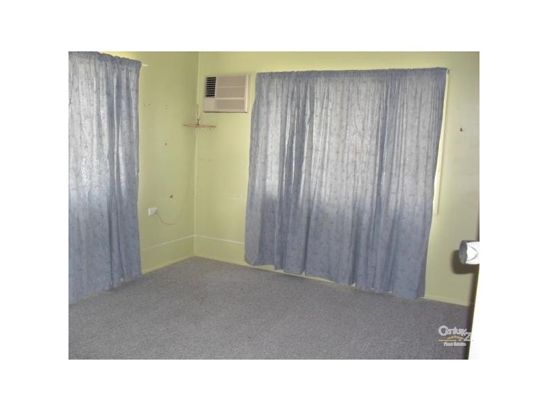 30 Birt Street, Blackwater QLD 4717